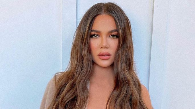 Khloé Kardashian cautiva en este traje de baño en medio del mar