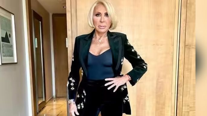 Laura Bozzo le cierra la boca a quienes la llaman 'momia' con atrevida sesión de fotos