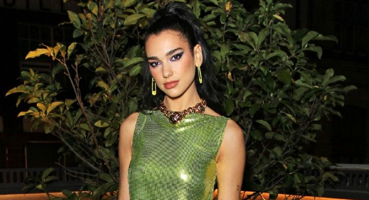 Dua Lipa estrena su nuevo video musical 'Dance the Night', que es parte del soundtrack de 'Barbie'