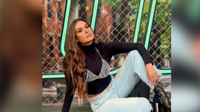 Galilea Montijo posa con encantador outfit verde y deslumbra a toda Televisa