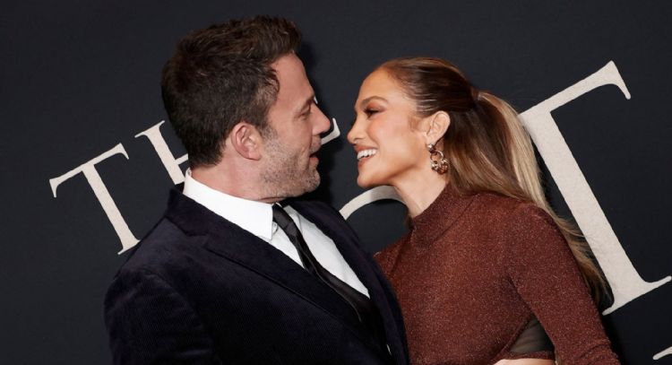 Ben Affleck y Jennifer Lopez actúan juntos para este comercial de marca de comida rápida