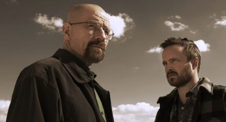Aaron Paul y Bryan Cranston de 'Braking Bad' se reúnen en un divertido comercial del Super Bowl