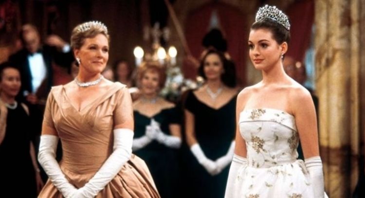 Anne Hathaway dice estar muy emocionada por el anuncio de 'El Diario de la Princesa 3'