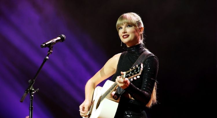 Taylor Swift hace historia y se convierte en la primera artista viva en romper este record