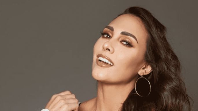 (Fotos) Macky González presume su belleza enfundada en coqueto conjunto verde