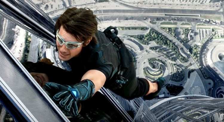 Tom Cruise aplaza la fecha de lanzamiento de 'Misión: Imposible 8' hasta 2025
