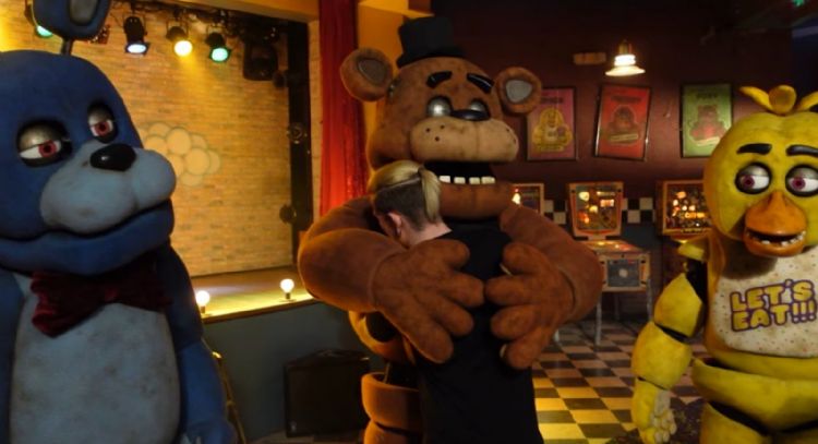 La cineasta Emma Tammi bate récord con 'Five Nights at Freddy's'; revela secretos sobre secuela