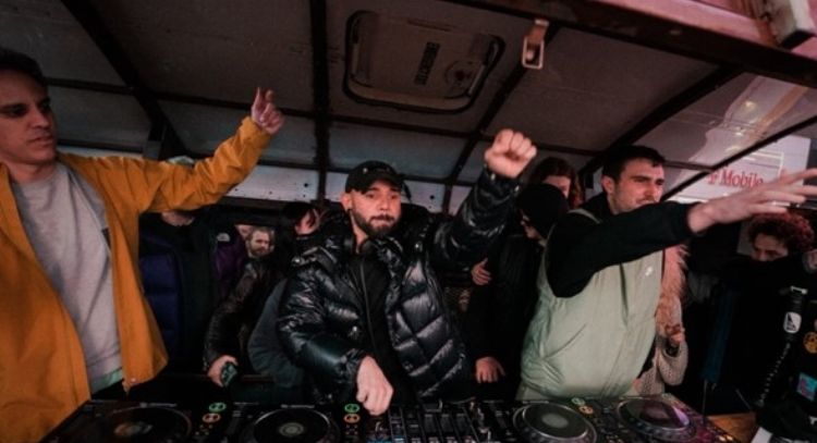 Skrillex lanza por sorpresa otro nuevo álbum titulado 'Don't Get Too Close' y esto es lo que se sabe