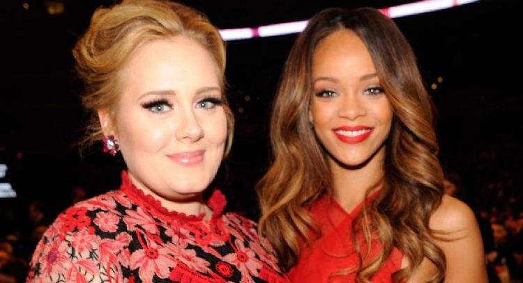 Adele revela que irá al Super Bowl “solo para el show de medio tiempo de Rihanna”