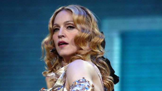 Madonna estaría desesperada por volver a su apariencia pasada antes de su gira mundial