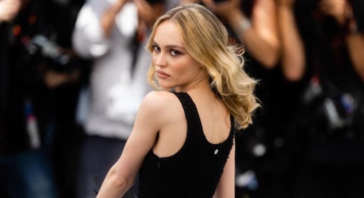 Arremeten contra Lily-Rose Depp por mostrar demasiado "pecho" y "trasero" en 'The Idol' de HBO Max