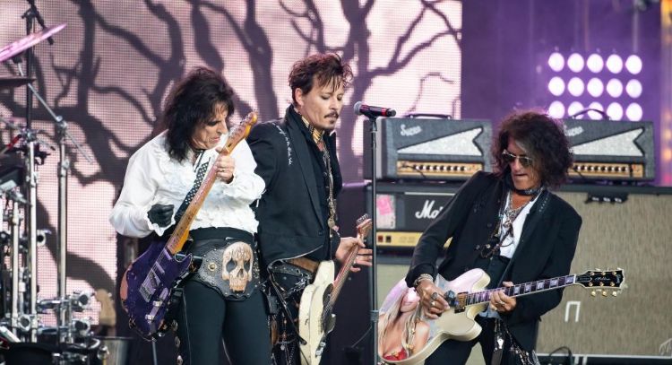 Johnny Depp pospone fechas de su gira con Hollywood Vampires por terrible lesión en el tobillo