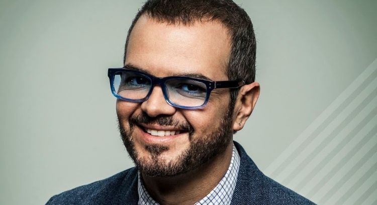 ¡Aleks Syntek lo hace de nuevo! Propone crear una fundación musical que excluya al reggaetón