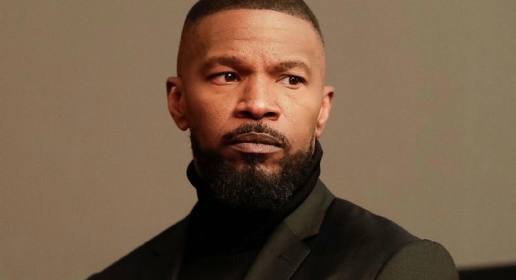 Tras salir del hospital, Jamie Foxx reaparece en Instagram y causa polémica por su estado de salud