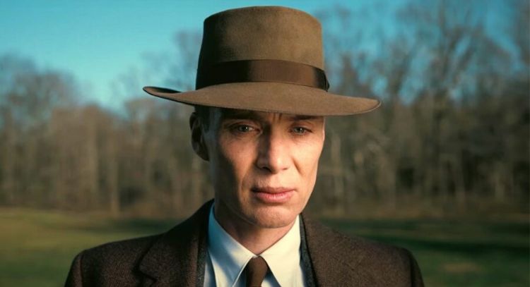 Cillian Murphy de 'Oppenheimer' revela lo que piensa de que 'Barbie' compita con su película