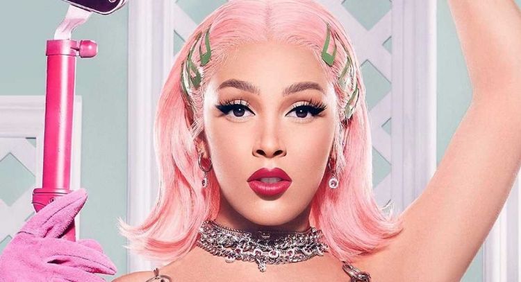Doja Cat enfrenta controversia tras criticar a sus seguidores por usar apodo que ella les dio