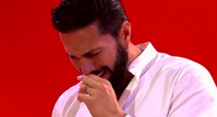 Poncho de Nigris rompe en llanto al recordar a uno de sus seres queridos en 'La Casa de los Famosos'