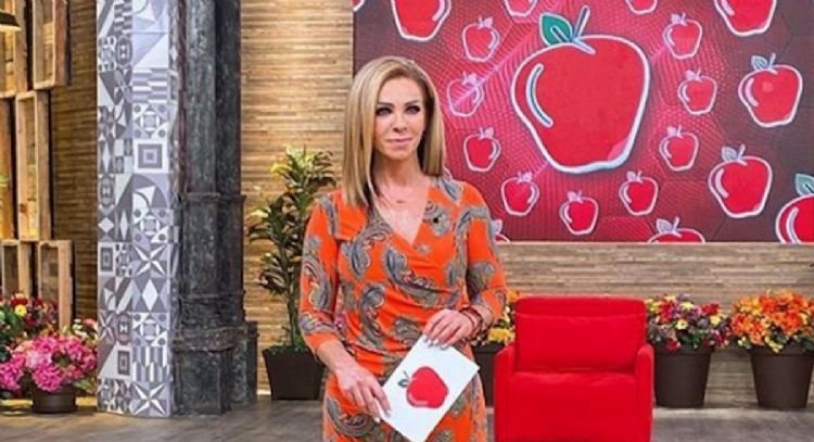 Rocío Sánchez Azuara arremete contra 'Capi' Pérez: "Me echó un pastel de caca, que se lo coma él"