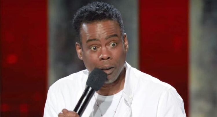 Fuentes revelan que Chris Rock buscó ayuda profesional tras la bofetada de Will Smith en los Oscar