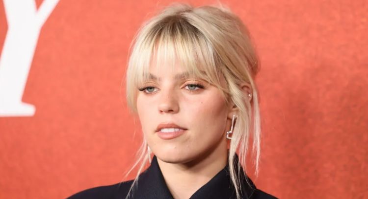 Renée Rapp Revela cómo una traumática experiencia la inspiró a escribir el tema 'Snow Angel'