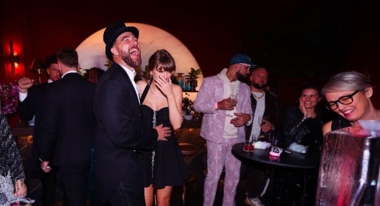 ¿Comprometida? Taylor Swift aviva rumores con un detalle en su fiesta post Eras Tour